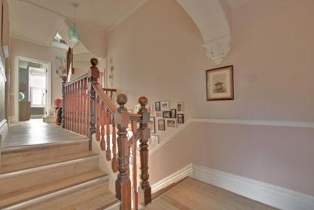 The House - Southampton Villa Exterior photo